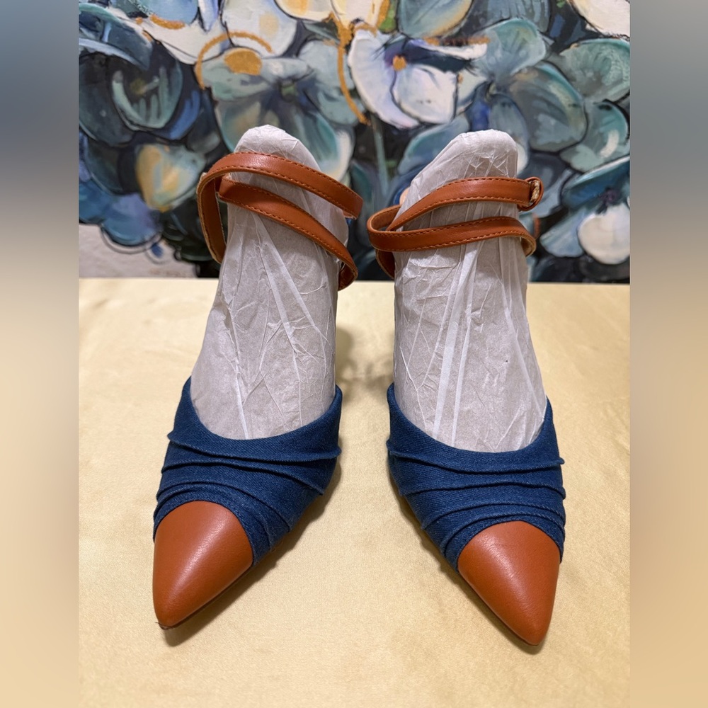 ShoeDazzle Brionna Denim Pointed Toe With Cap Ankle Strap Stiletto Heels Size 10 - Picture 3 of 9